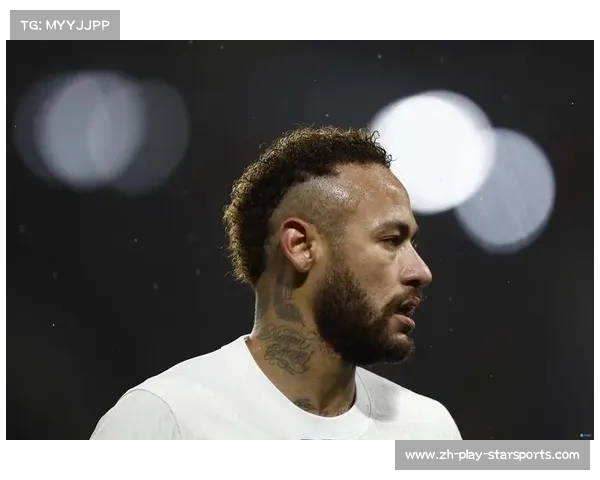 内马尔留在巴黎的双赢选择对于球队和家庭的重要性分析 内马尔留在巴黎的双赢选择对于球队和家庭的重要性分析