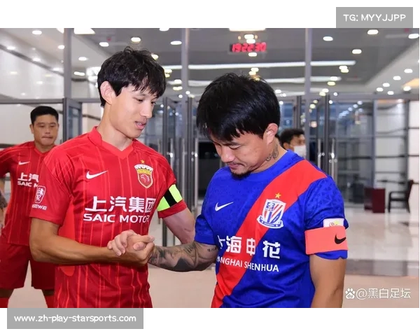 四川德比火药味十足 球迷激情四溢球员奋力争冠精彩程度超乎预期 四川德比火药味十足 球迷激情四溢球员奋力争冠精彩程度超乎预期